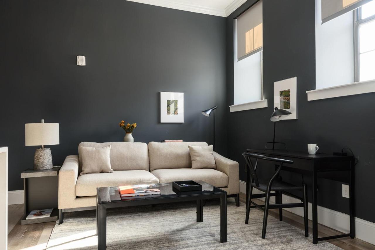 Revived Lf Square 1Br With Rooftop By Zencity Saint Louis Ngoại thất bức ảnh